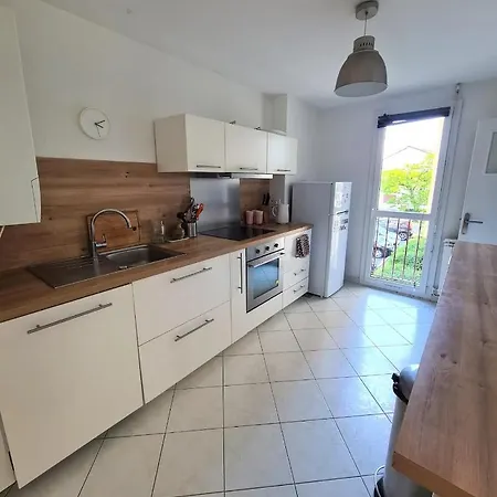 شقة Familial A Deux Pas De Bordeaux